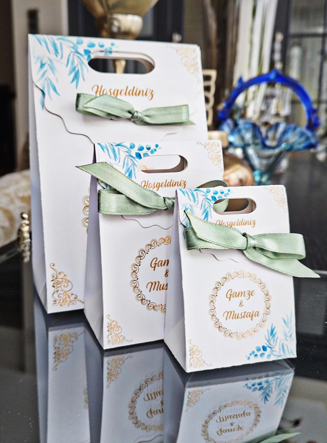 Küçük Karton Çanta