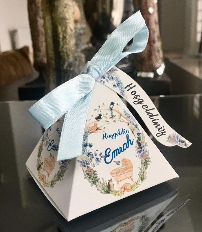 Baskılı Piramit Kutu