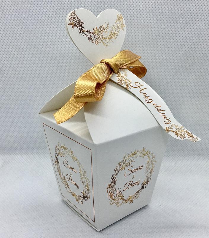 Baskılı Köşeli Kutu