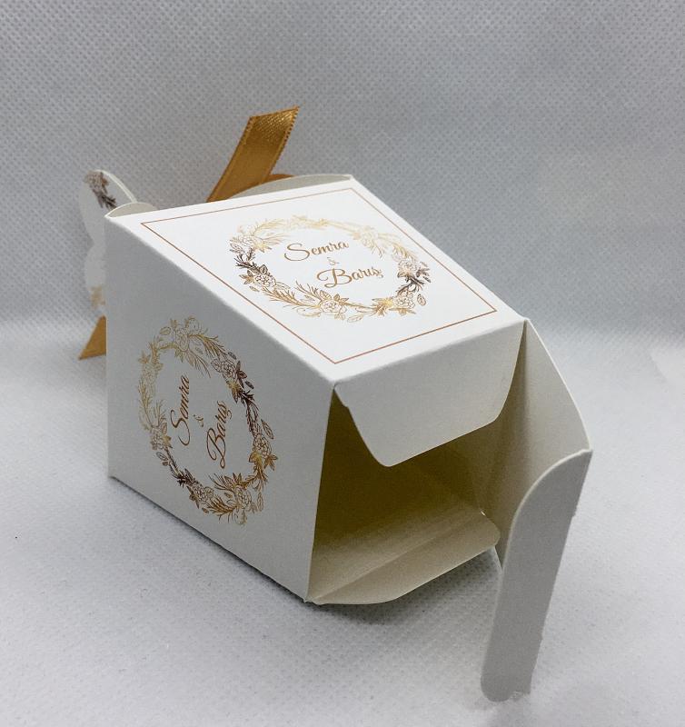 Baskılı Köşeli Kutu