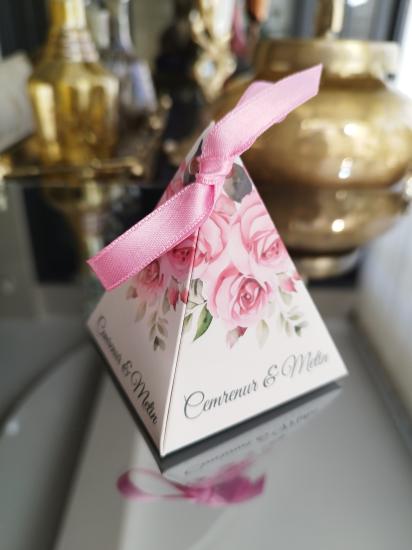 Klasik (Demonte) Üstten Bağlamalı Pramit Kutu